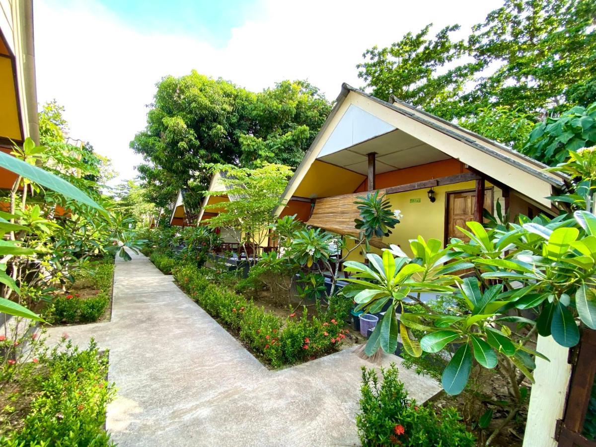 Long Beach Garden Resort เกาะลันตา ภายนอก รูปภาพ