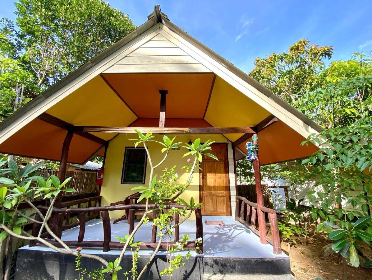 Long Beach Garden Resort เกาะลันตา ภายนอก รูปภาพ
